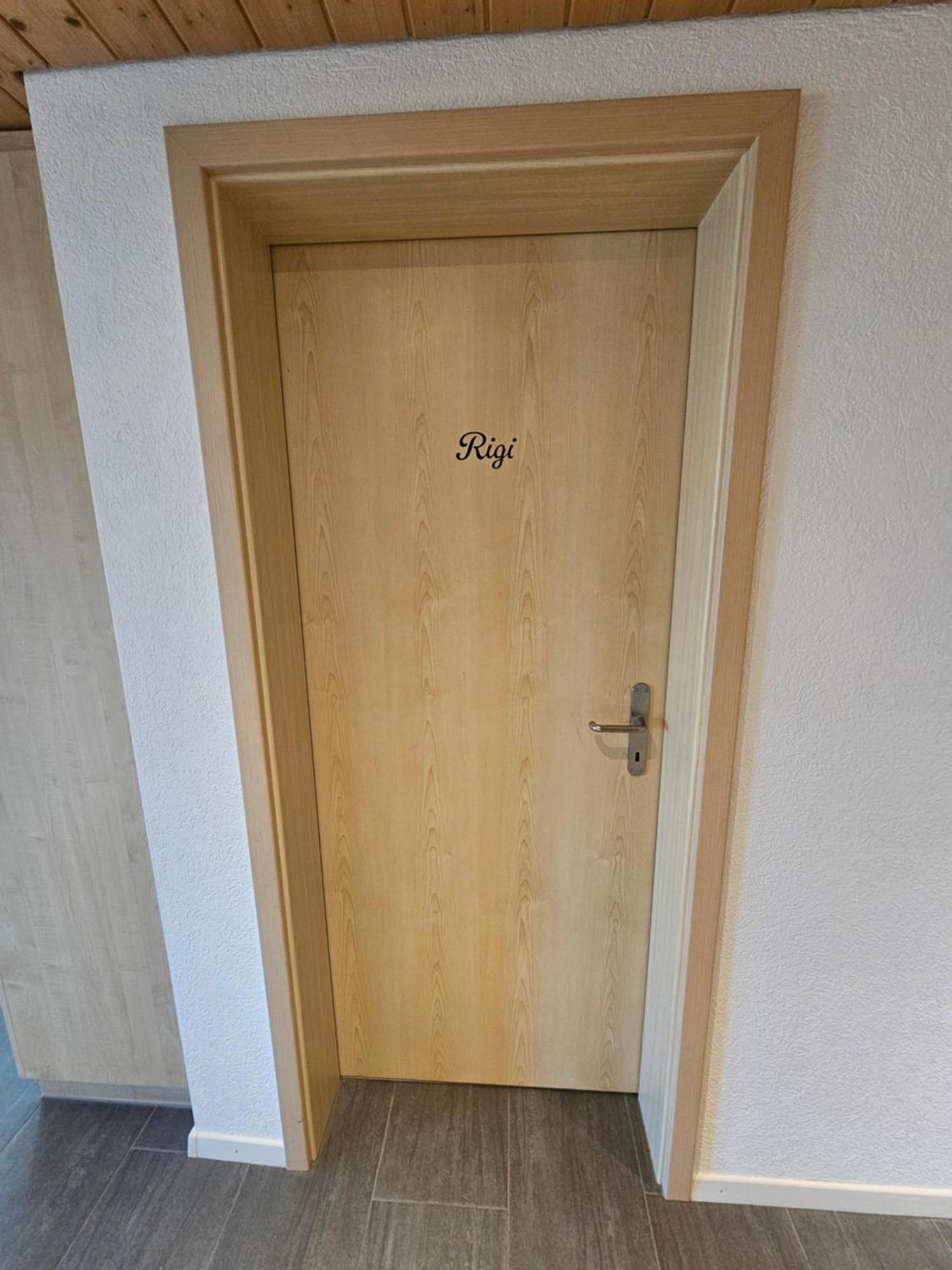 Gassmeshus Lägenhet Menznau Exteriör bild
